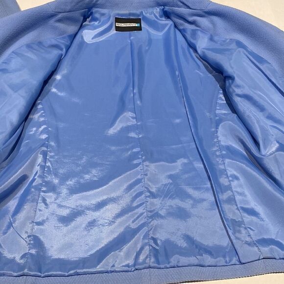 Baby blue button front jacket by Requirements size medium - Picture 10 of 10
